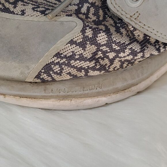 Jordan's Mens Trainer RIGHT SHOE ONLY Gray Wolf Color Mens 11.5 Amputee - Picture 12 of 16